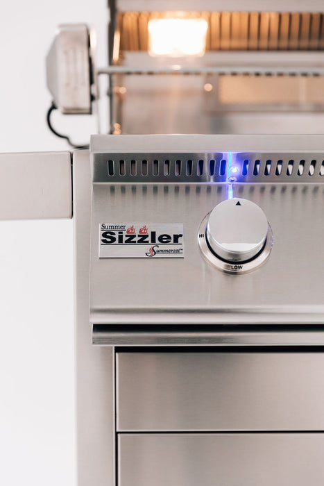 Summerset Sizzler Pro 32" 4-Burner Natural Gas Grill SIZPRO32-NG
