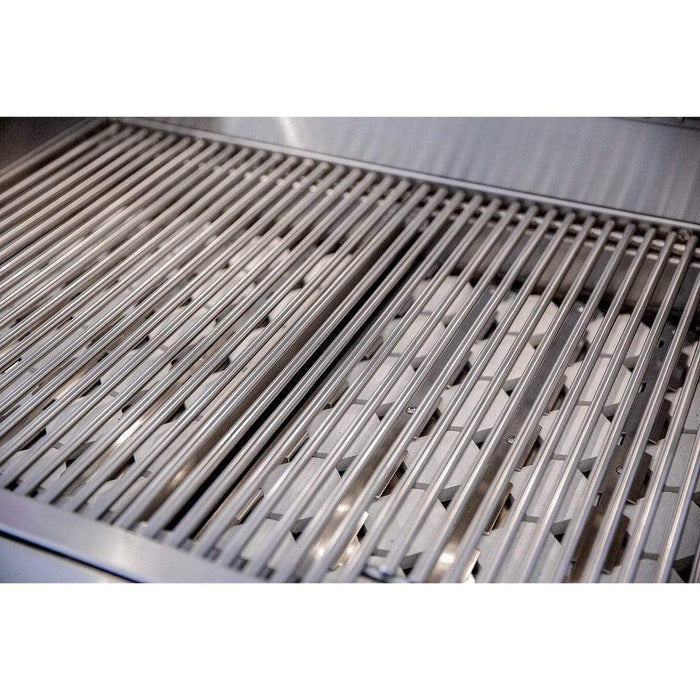 American Made Grills Estate Series 30" Built-In Gas Grill EST30-NG The American Made Grills Estate Series 30" Built-In Gas Grill EST30-NG is the perfect choice for anyone looking for a high-performance outdoor grill that combines style, functionality, and durability. With its advanced features, superior quality, and modern design, this grill is the ultimate choice for outdoor cooking enthusiasts.